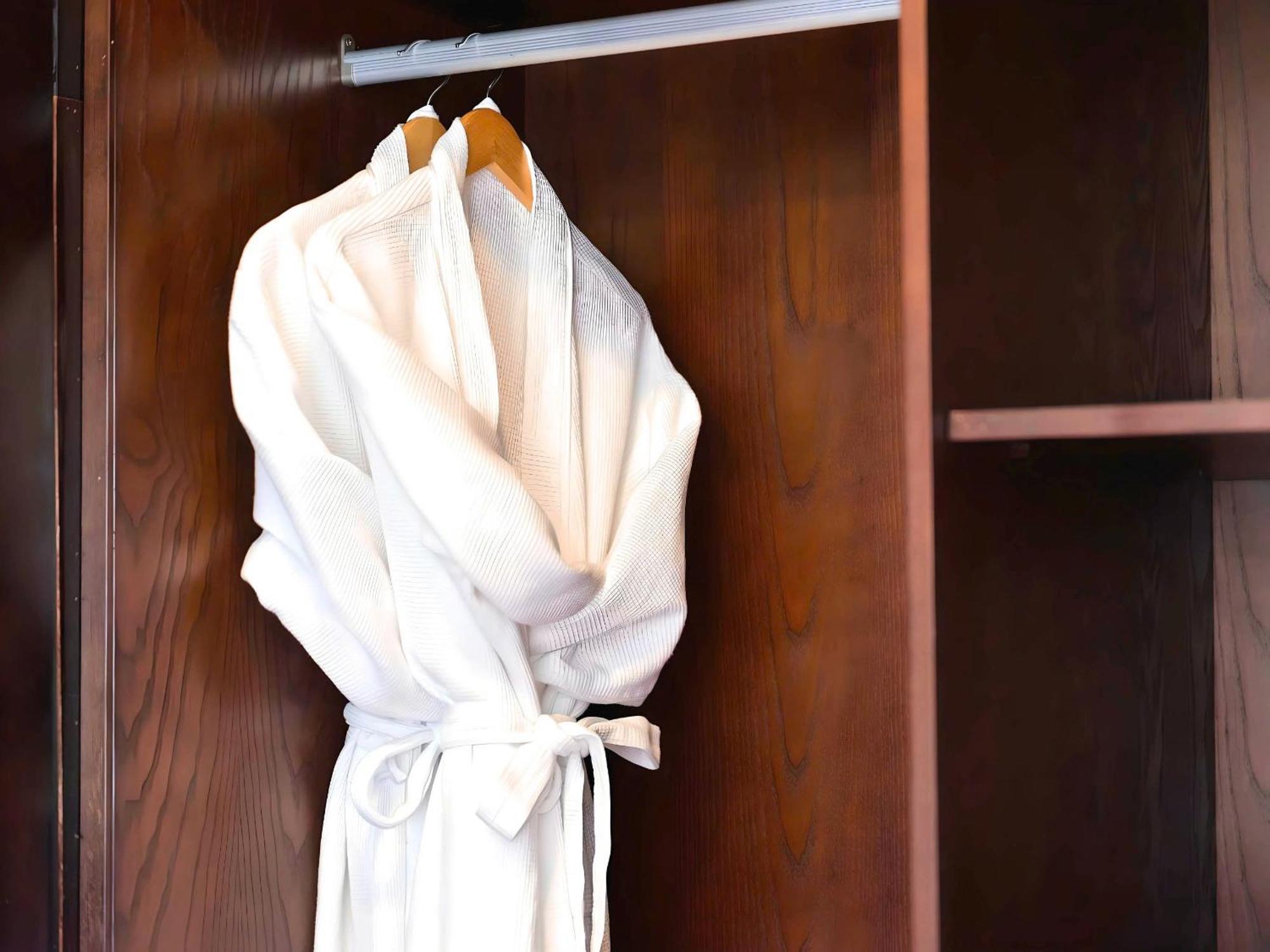 Le Journey Elegance Cruise Hotel Ha Long Exterior foto